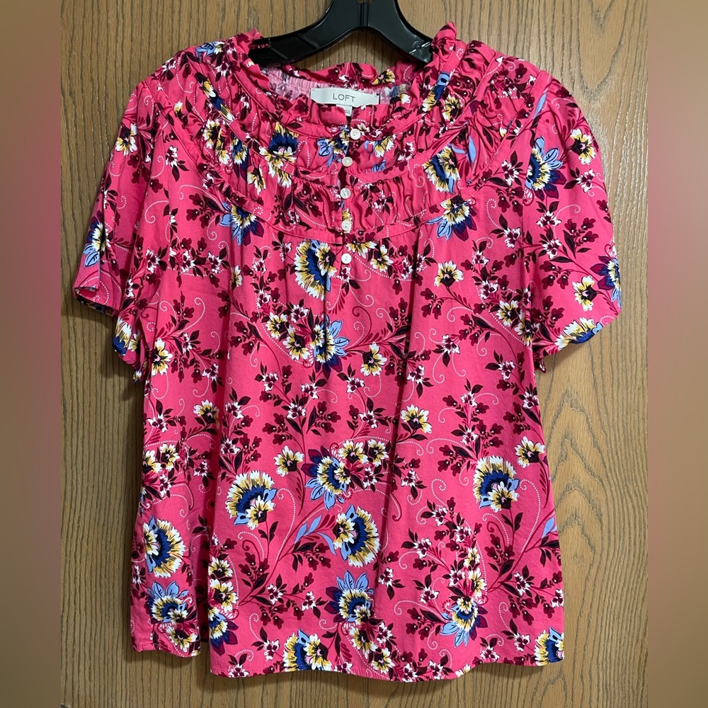 EUC LOFT Pink Blouse in Floral Print